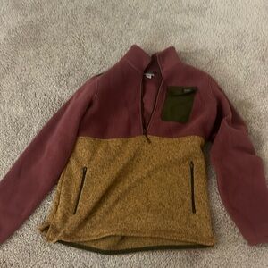 L.L bean quarter zip, medium